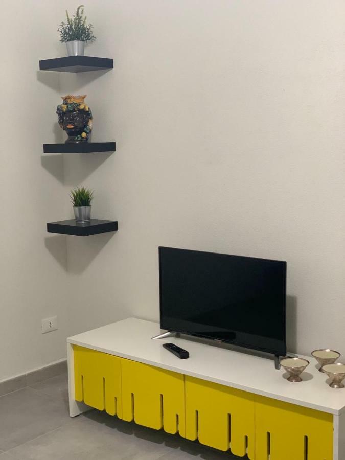 Aus Holiday Catania Villa ภายนอก รูปภาพ
