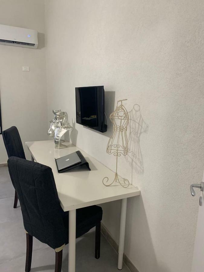 Aus Holiday Catania Villa ภายนอก รูปภาพ