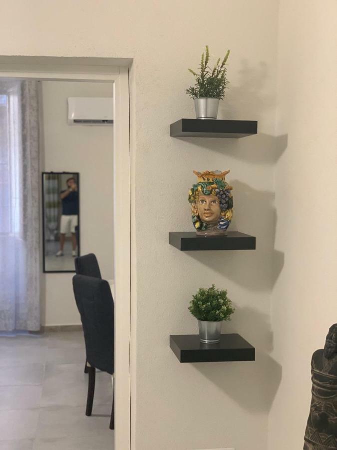 Aus Holiday Catania Villa ภายนอก รูปภาพ