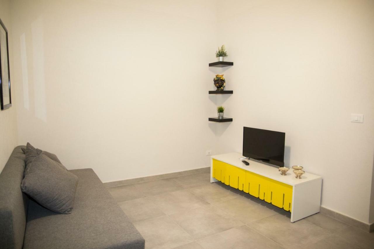 Aus Holiday Catania Villa ภายนอก รูปภาพ